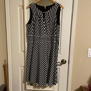 Black and White dresss